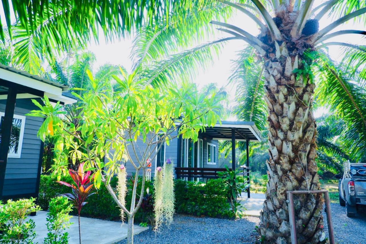 Bed and Breakfast Baantia Chomtawan Сураттхани Экстерьер фото